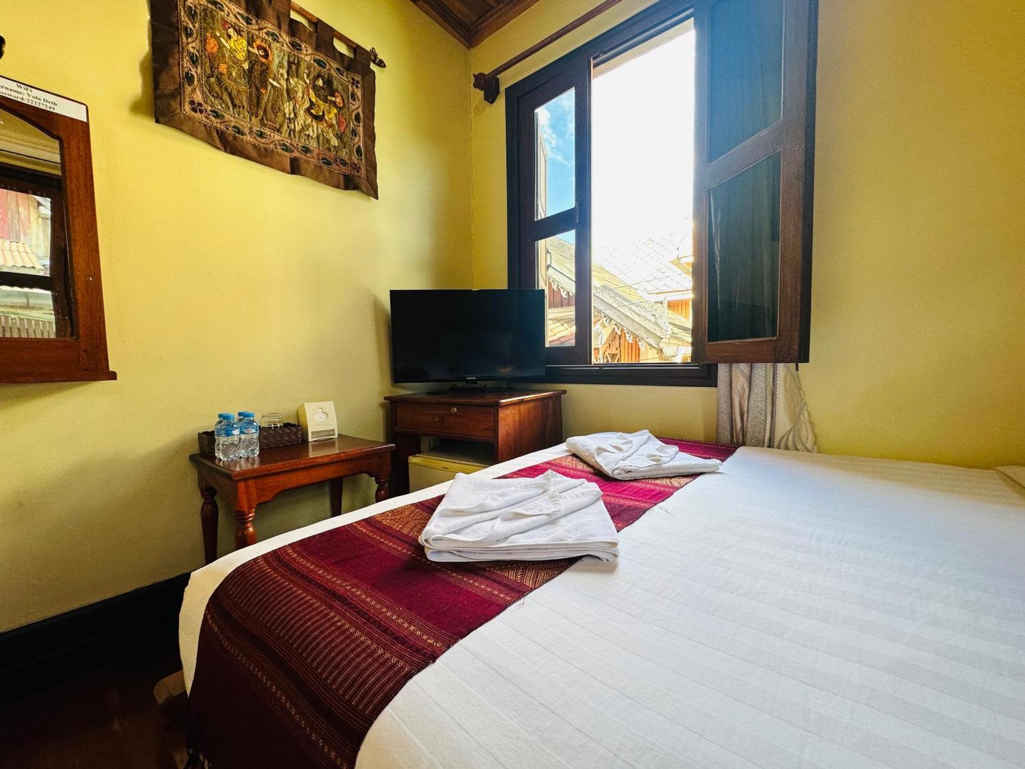 Anisa Mekong Riverside Villa 루앙프라방 외부 사진