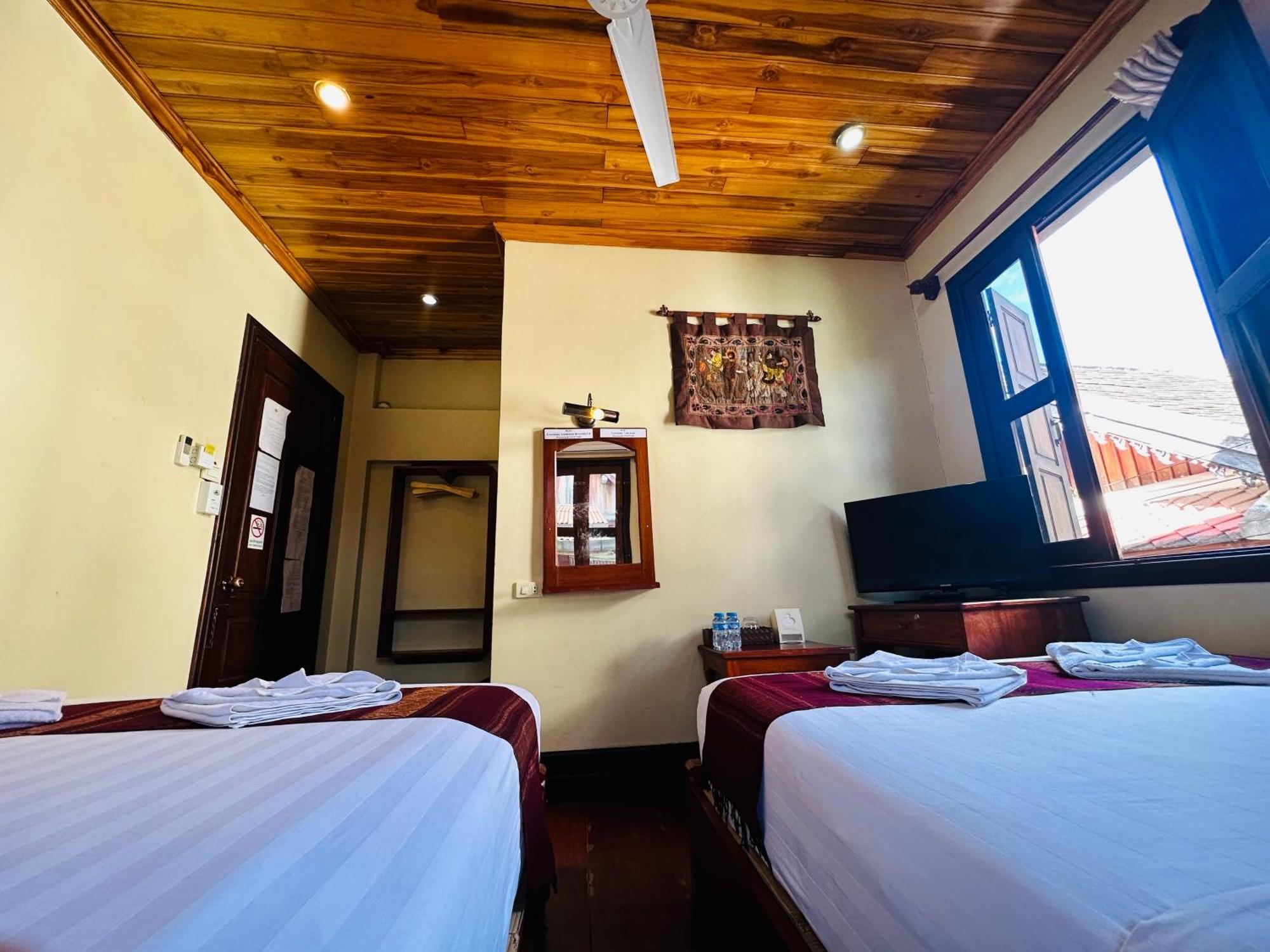 Anisa Mekong Riverside Villa 루앙프라방 외부 사진