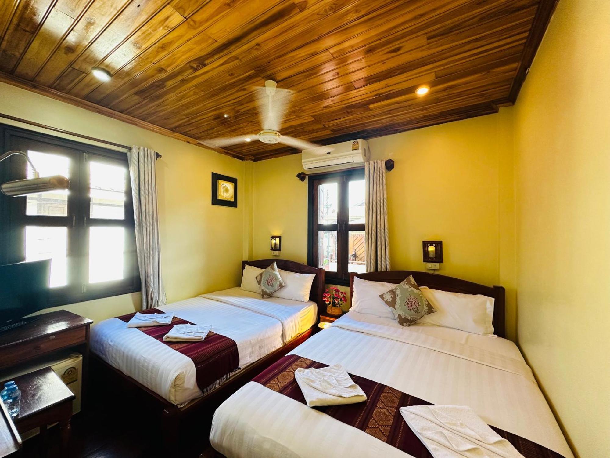 Anisa Mekong Riverside Villa 루앙프라방 외부 사진