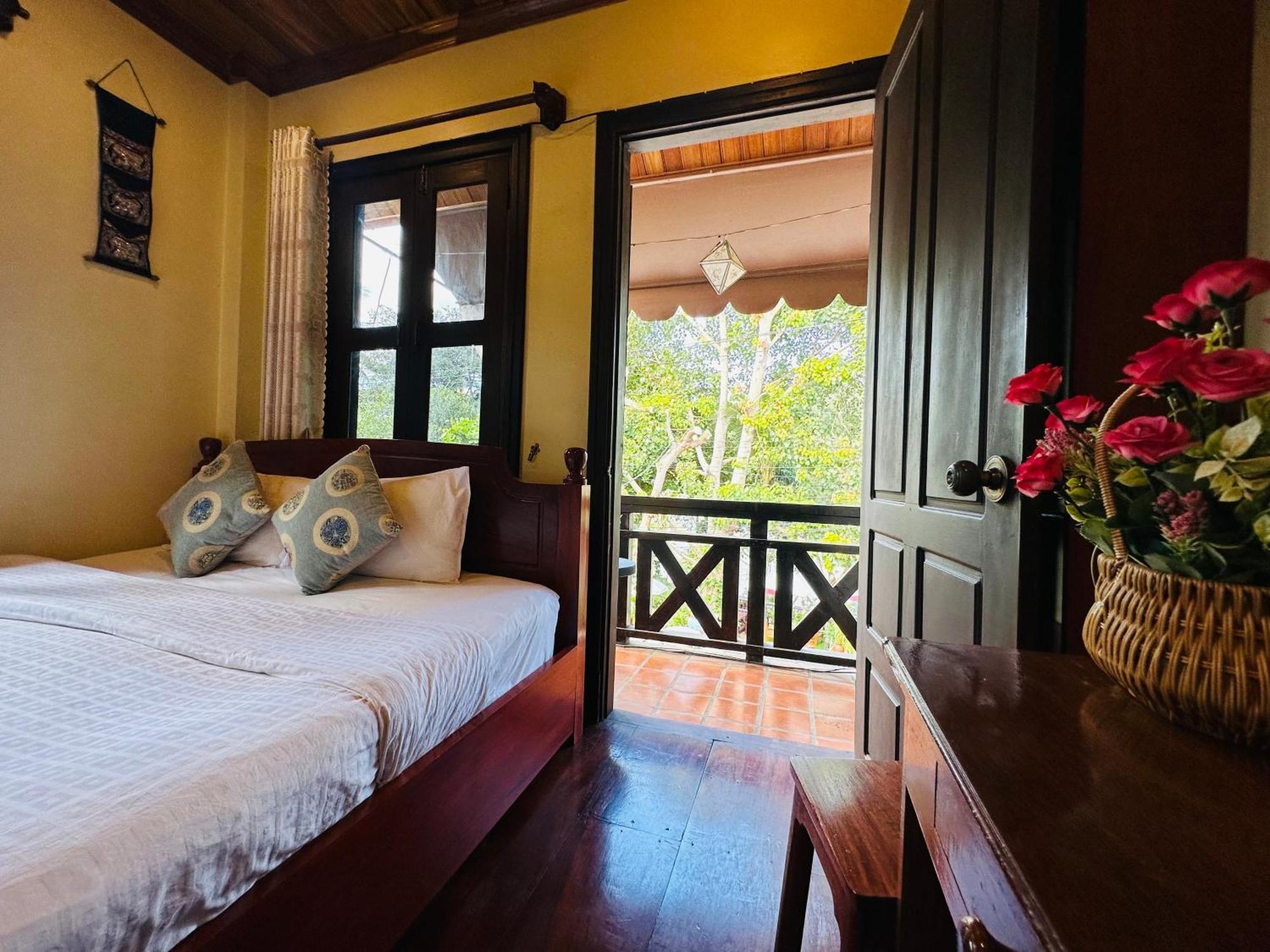 Anisa Mekong Riverside Villa 루앙프라방 외부 사진