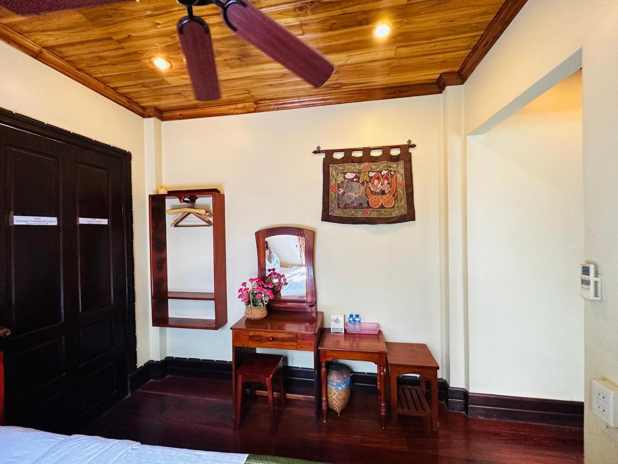 Anisa Mekong Riverside Villa 루앙프라방 외부 사진
